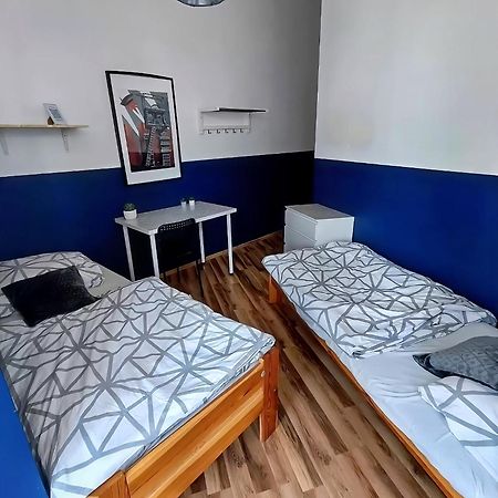Mickiewicza Hostel Katowice Extérieur photo