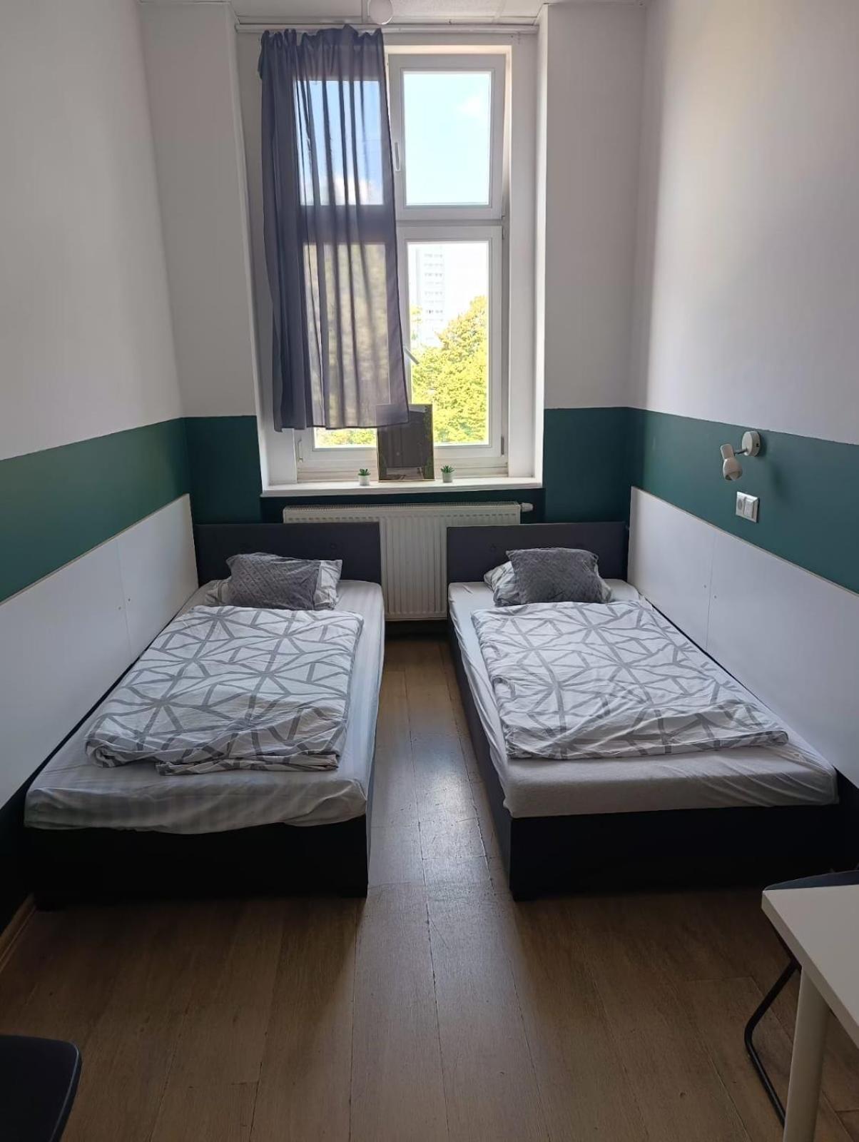 Mickiewicza Hostel Katowice Extérieur photo